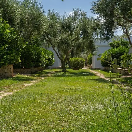 Ulivo Mit Pool Und Privatstrand -1